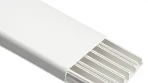 Canale battiscopa e cornice 130x28 bianco