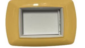 Placca mylife 3 moduli giallo pastello