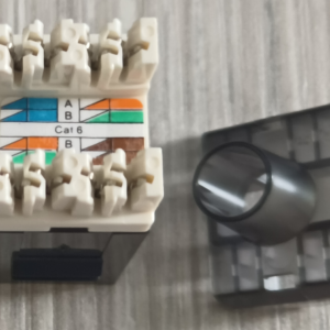 keystone-jack-rj45-cat6-utp-nero
