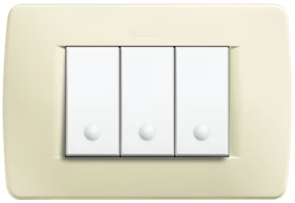 bticino-luna-placca-resina-3-mod-avorio