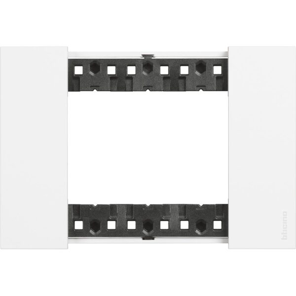 bticino-placca-living-now-3-moduli-bianca