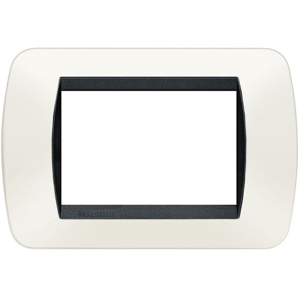 bticino-placca-livinglight-3-mod-bianco