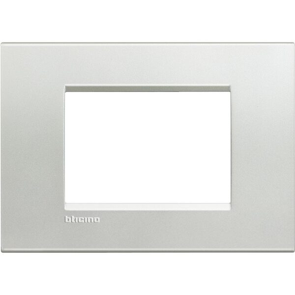 bticino-placca-livinglight-3-moduli-argento