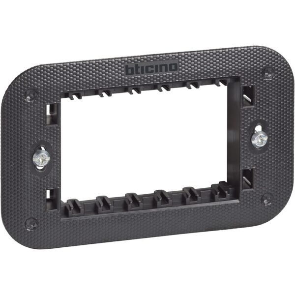 bticino-living-now-supporto-3-moduli