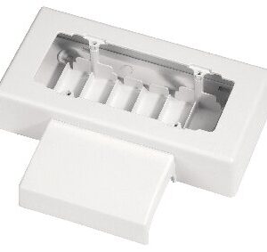 canale-battiscopa-e-cornice-130x28-bianco