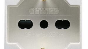 Presa italiano/tedesco 2p+t 16A System White