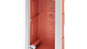 Cassetta con cornice per prese fisse vertic ip55