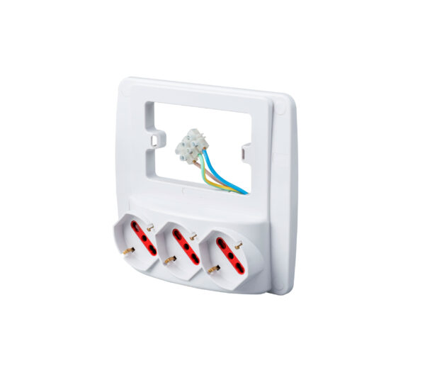 multipla-emilia-smart-3-schuko-bivalente-16a-bi