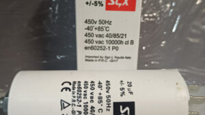CONDENSATORE 4 PIN 400V 20NF