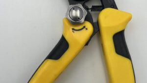 PINZA CRIMPATRICE PLUG PASS TROUGHT GIALLA