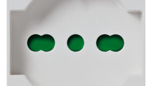 PRESA 2P+T 16A UNIVERSALE SILVER