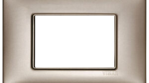 Placca 3 Moduli Nichel Perlato Plana