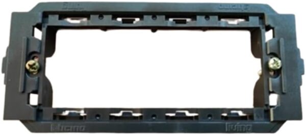 bticino-living-supporto-a-4-moduli-classic